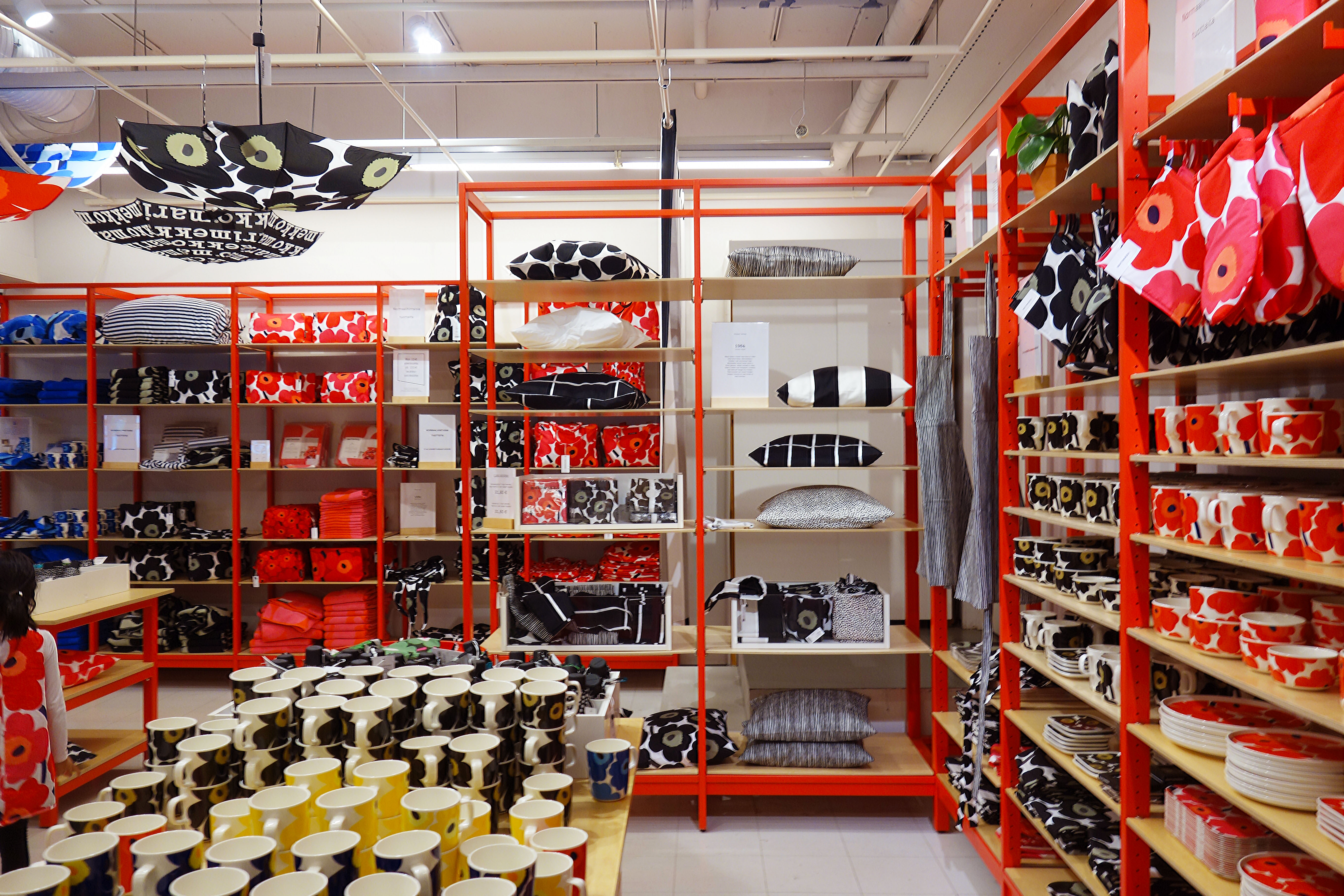 マリメッコ・アウトレットと北欧雑貨ショッピング巡り！日本語ガイドツアー＜ヘルシンキ発＞フィンランド フィンランド 旅行の観光・オプショナルツアー予約 VELTRA ベルトラ