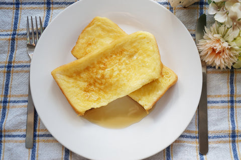 フレンチトーストは生卵使っても◎ しっかり火を通してね🔥✨ 味噌汁、白身が入ってる場合冷凍できませんのでご注意ください ！離乳食離乳食記録離乳食後期手づかみ手づかみ練習生後10ヶ月