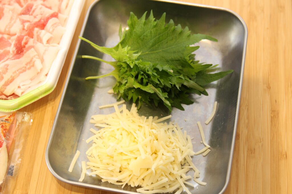 バズ料理！簡単に作れる餃子の皮レシピ