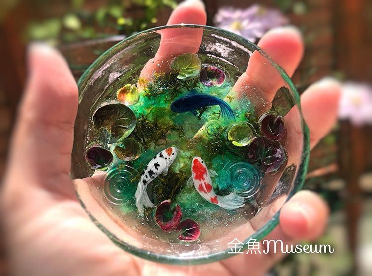 The Only One - レジンを使った苔テラリウム🌿﻿ ﻿ 明日も引き続きポップアップストアTerrariumsにて展示販売しております😊﻿色々面白い商品もご用意してお待ちしております✨﻿ ﻿ その他オリジナル作品もございます！﻿ Instaliveで作り方も説明しているので、興味がある方