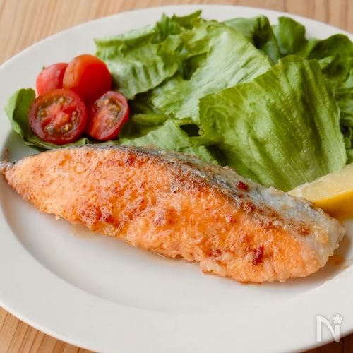 40秒de作れるミニムニエルin冷凍鮭リメイク