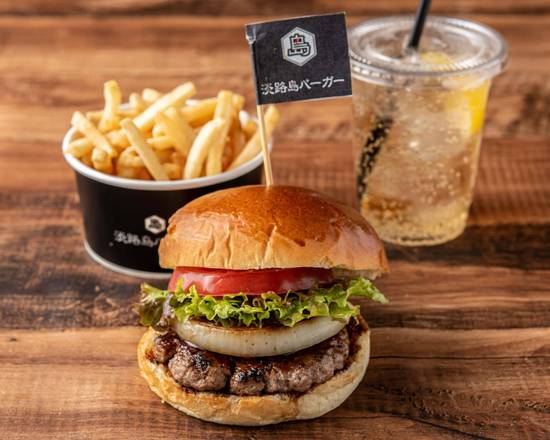 淡路島バーガー＆BBQ 俺の駅持込みバーベキュー日本、兵庫県淡路市