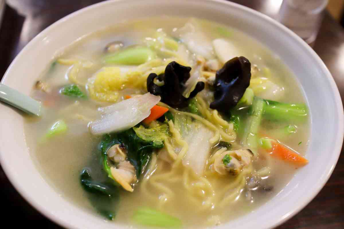 磐田 泰宝 地元民に愛されるの安くてうまい繁盛店！野菜大盛のタンメンも人気どいーら浜松