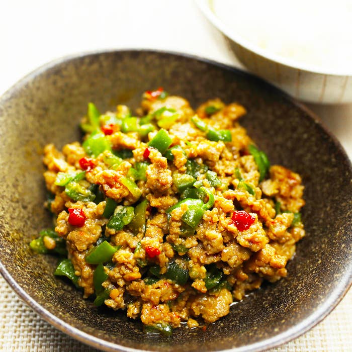 作り置き ピーマンとしらすのめんつゆ炒め