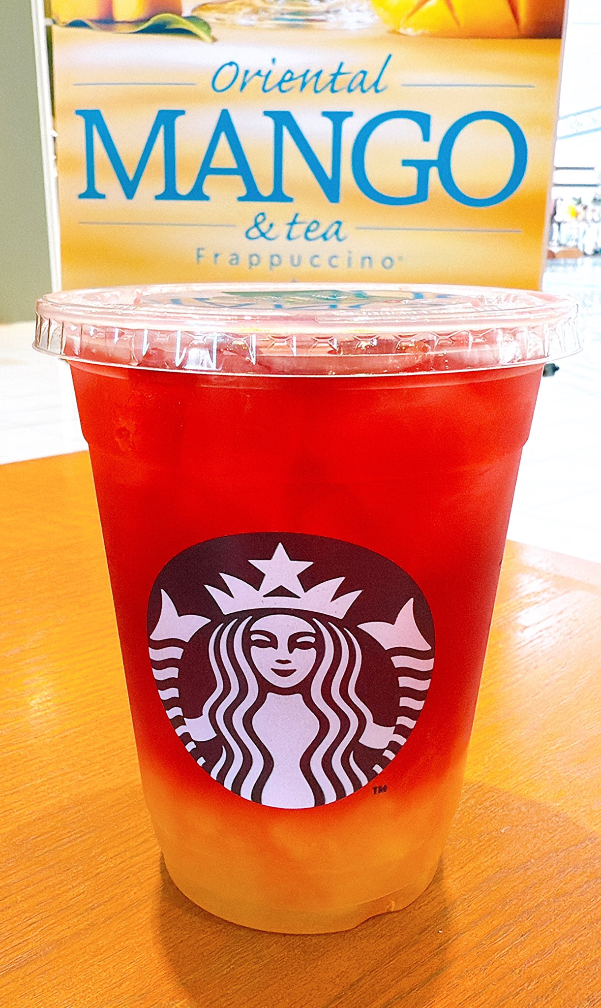 スタバ新作「チラックスソーダマスカット」レビュ