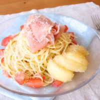 桃の冷製パスタ、カッペリーニにチャレンジ！ヒトミの温泉グルメ日記