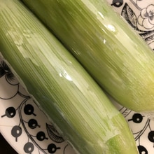 皮ごと簡単 とうもろこしを電子レンジで調理する方法。加熱時間の目安と保存のコツ。 - NORTH DISH