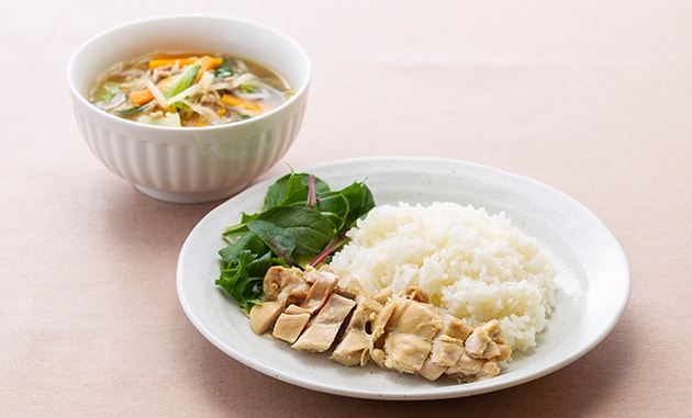 余ったチキンライスで作る“焼きおにぎり”が至福！ 「ナイスアイデア」「次回から多めに作る」簡単レシピ 日々おにぎり ゆこ- エキスパート -Yahoo!ニュース