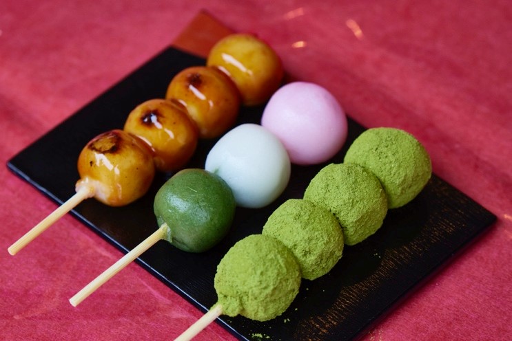 江ノ島のおすすめ食べ歩きグルメ10選！インスタ映えスイーツや海鮮など - LOCARI ロカリ