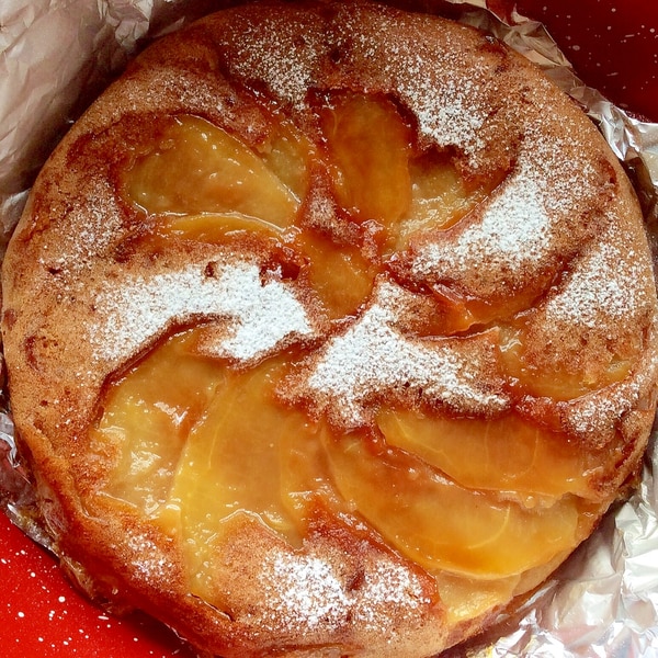 ふわしゅわ食感♡炊飯器で作るヨーグルトケーキが最高すぎた ！, ■材料, ・プレーンヨーグルト 400g, ・ホットケーキミックス 150g, ・卵2個, ・砂糖 大さじ4, ・レモン汁 大さじ1 2,炊飯器ケーキヨーグルトスイーツおうちスイーツ簡単お菓子手作りケーキオーブン不要ケーキレシピリールレシピ料理研究家ゆかり