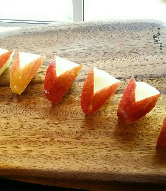 切らずにすぐ食べられる カットりんご有機野菜 通販 Ｏｉｓｉｘ おいしっくす