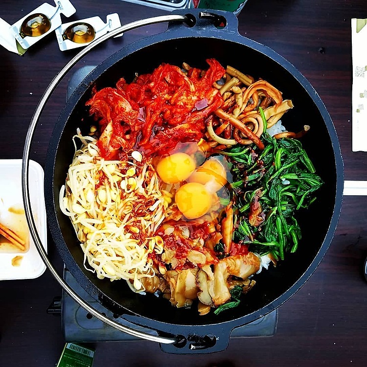 冬キャンプ、煮てる？焼いてる？極寒のソト飯事情をリサーチ！GO OUT WEB