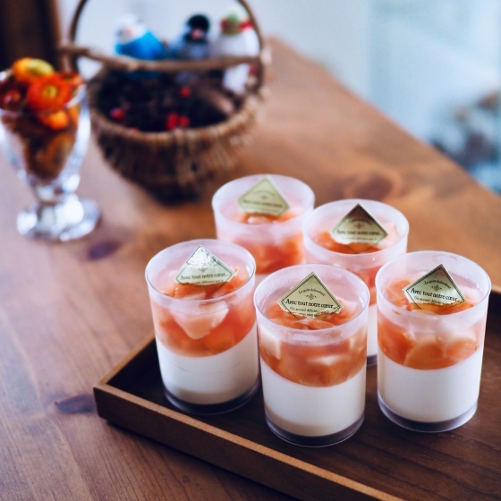 とろける桃のレアチーズケーキ♡