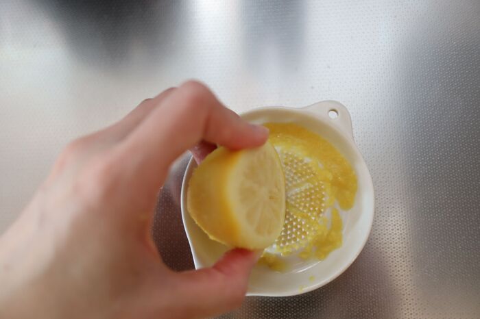 柑橘類系の皮を削って使いたい！ １００均のダイソーで購入した「シトラス皮削り」の紹介！！バイオフィリア村〜自家製デザート・手作りアイスクリーム研究所