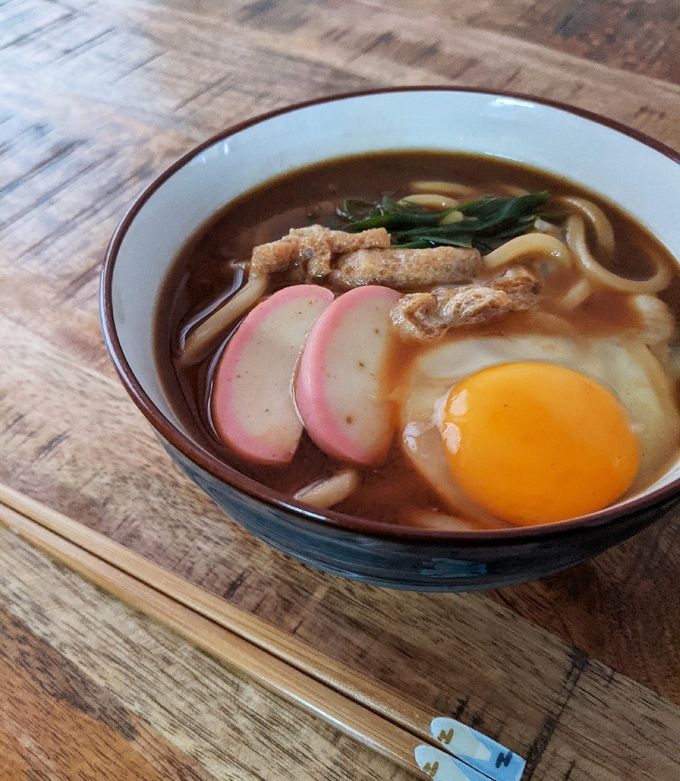 体の底から温まろう！「煮込みうどん」のつゆ別人気レシピ33選4ページ目- macaroni