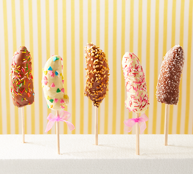 屋台の味に近づくコツ伝授！チョコバナナの作り方とアレンジレシピ3選