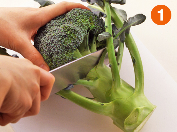 皮がペロン」画期的なブロッコリーの茎の調理法に6万いいね「これなら食べやすい」CHANTO WEB