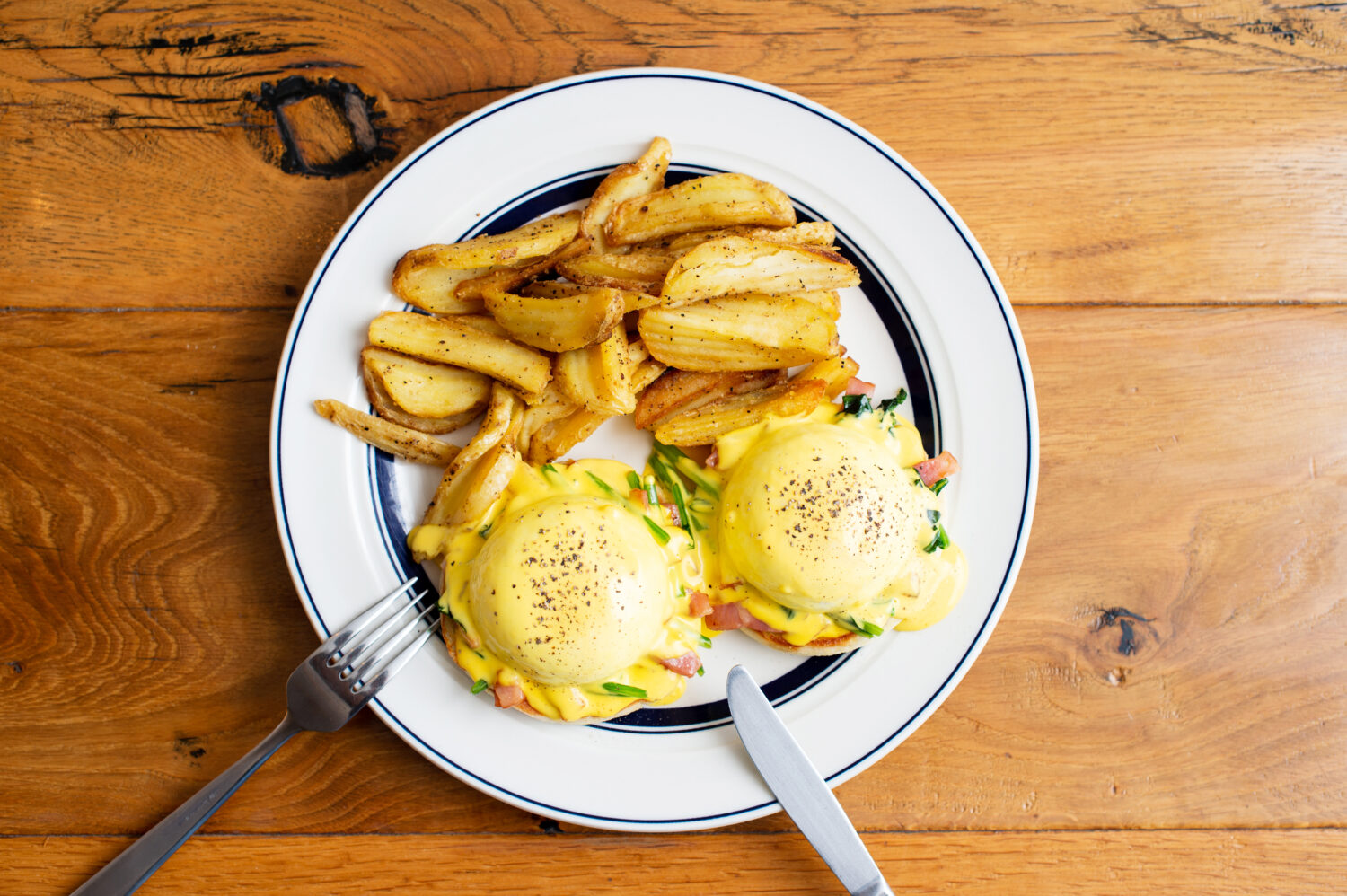 ハワイの定番朝食！エッグベネディクト卵を使ったレシピ情報が満載！スタッフブログ