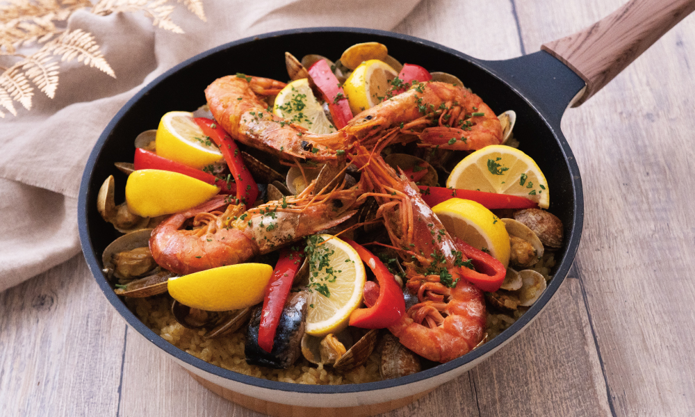 フライパンで簡単パエリア 〜カレー粉とコンソメで〜 レシピ・作り方 by sai22 - 楽天レシピ