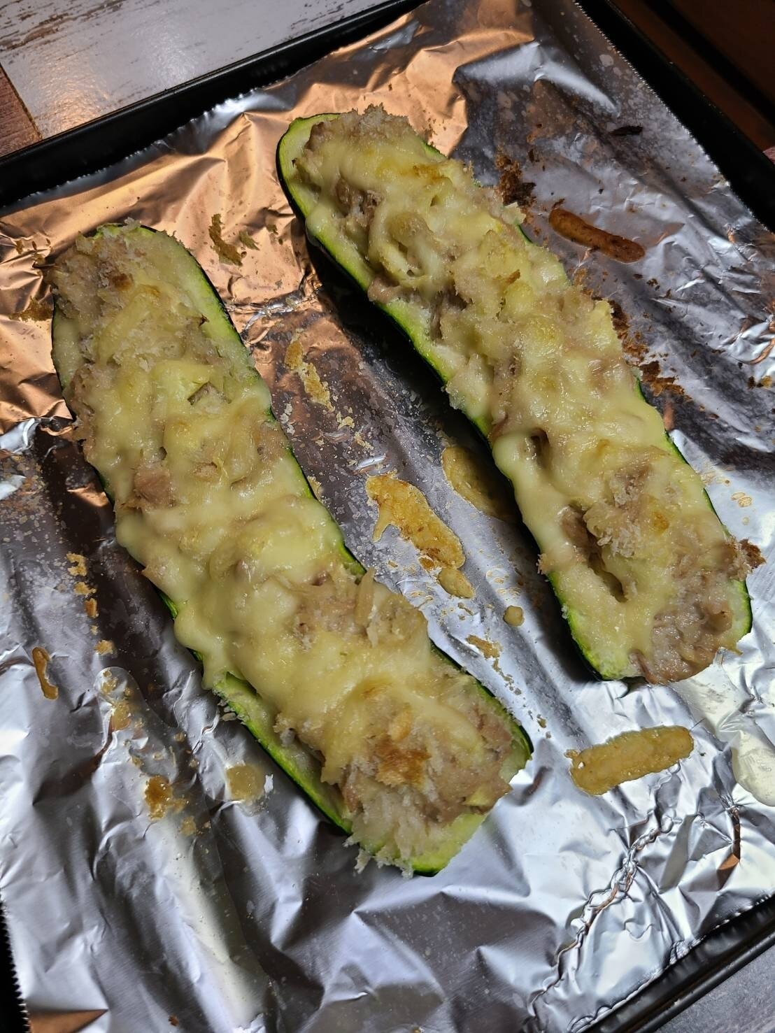 おもてなしにも！ズッキーニとツナの味噌チーズ焼き