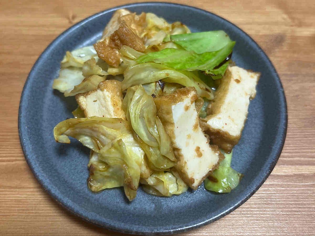 春キャベツと厚揚げのチャンプルー♪