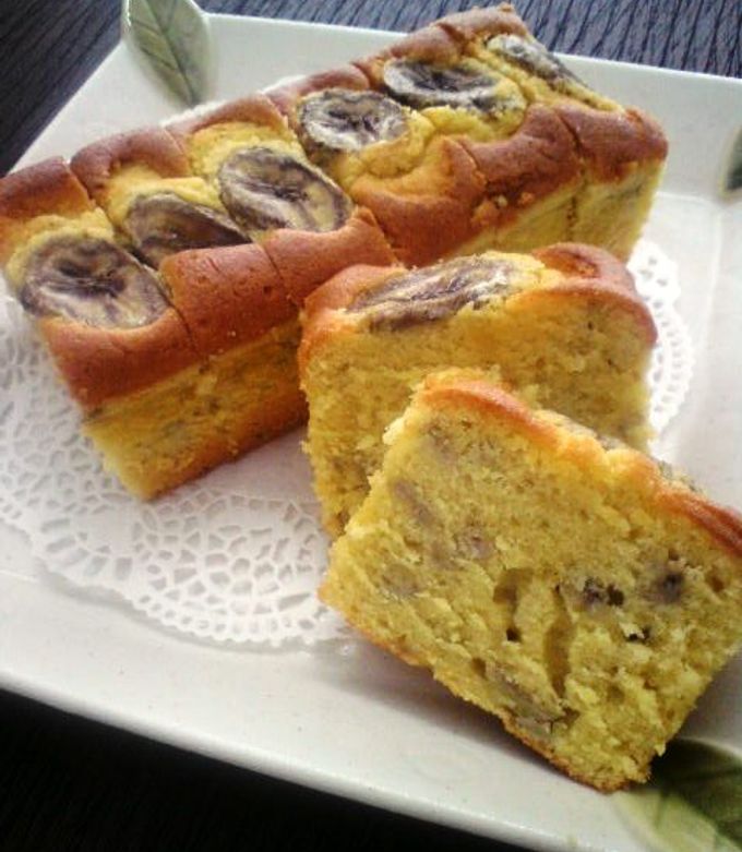 混ぜて焼くだけ！ バナナパウンドケーキ
