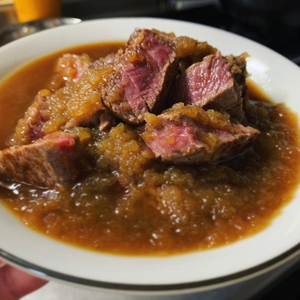 牛ヒレ肉のステーキを柔らかく焼くには？おすすめのソースも紹介！食・料理オリーブオイルをひとまわし