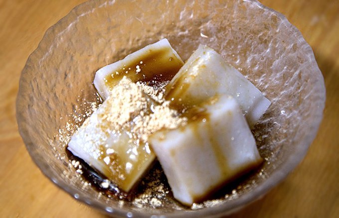 くず餅、わらび餅、くずきりの違いとは？ 関西・関東で違いがあるものも！三越伊勢丹の食メディアFOODIE フーディー