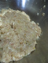 鰹出汁のカスを再利用した白菜の浅漬け柚子シソ風味特選男の料理