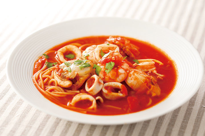 ワンパン！シーフードトマトパスタ - レシピナビ