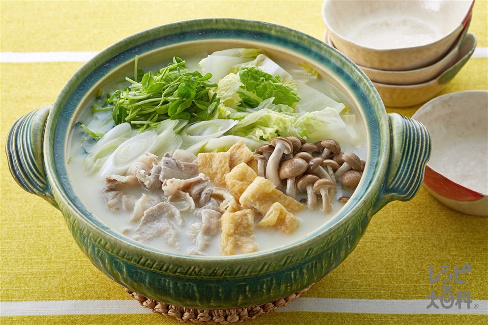 キッコーマン 濃厚白だし豆乳鍋750g×2ケース 全24本 送料無料 豆乳シェアNo.1のキッコーマン「おいしい無調整豆乳」を使った鍋つゆ！「キッコーマンまろやか豆乳スンドゥブ」「キッコーマン 濃厚キムチ豆乳鍋」新発売！キッコーマングループ 企業情報サイト 2023年07月