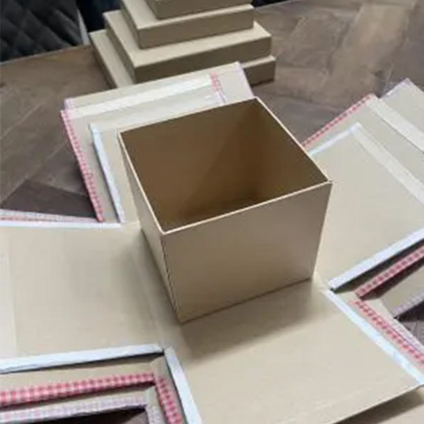 お菓子ボックス作り方箱無しTikTok