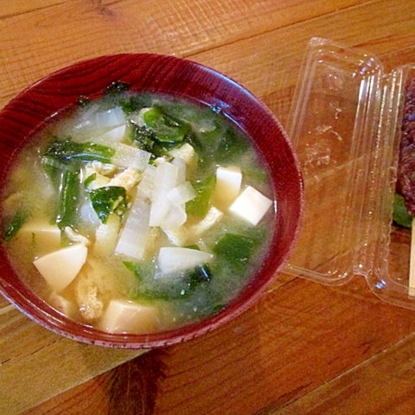 ＊大根と定番具材の味噌汁＊