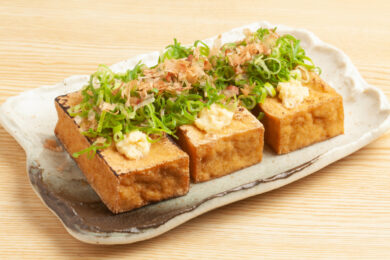 厚揚げとじゃがいものとろとろそぼろ生姜煮♪