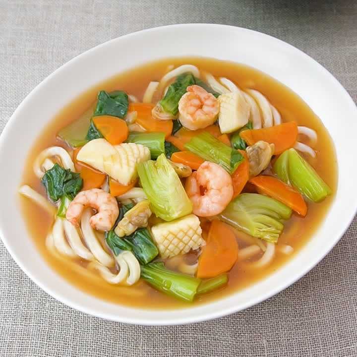 シーフードミックスで海鮮焼うどん