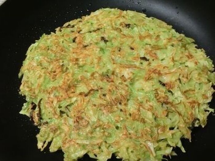 超簡単！ キャベツ焼き 混ぜて焼くだけ！小麦粉不要！洗いもの無し！ヘルシーなのに食べ応え満点