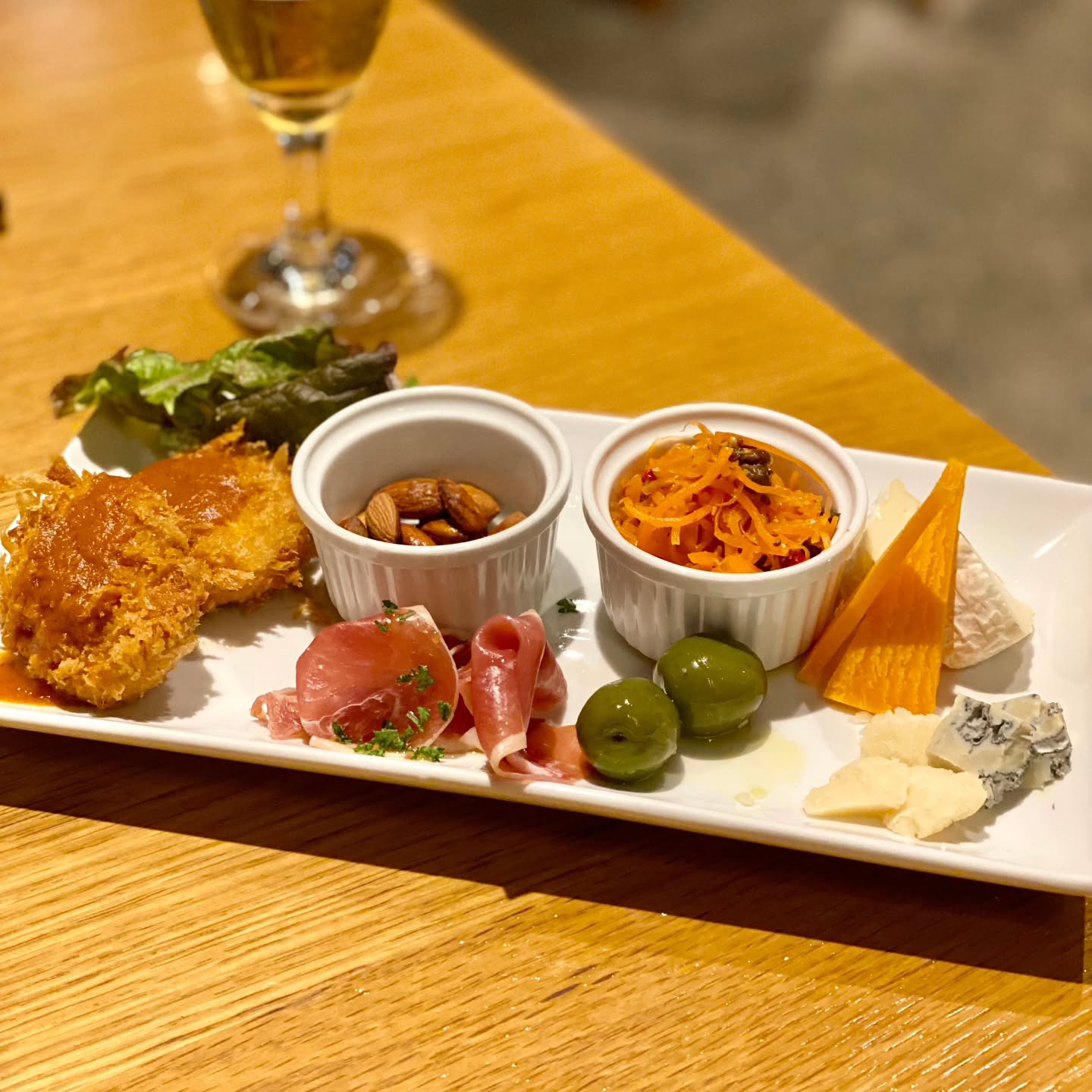 夕食時の和風ハンバーグ 写真素材7417680- フォトライブラリ