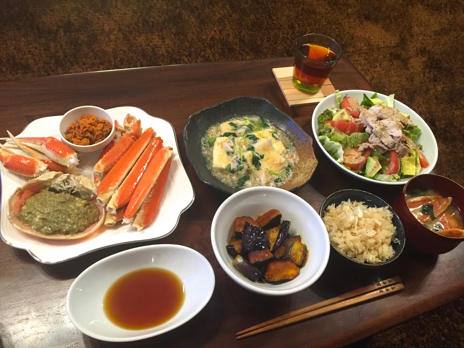 かに鍋や鍋パーティ、おもてなしのときのサイドメニュー 副菜・前菜・おつまみ は何がいい？かにのむきみちゃんの≧ ﾟ▽ﾟ ≦蟹むき身通販比較サイト