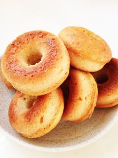 カリフォルニア・レーズン紅茶の焼きドーナツ