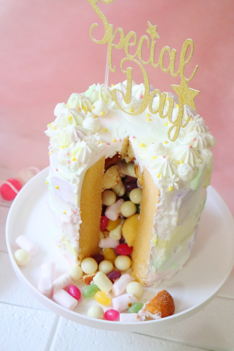 お誕生日ケーキバウム バウムウントバウム