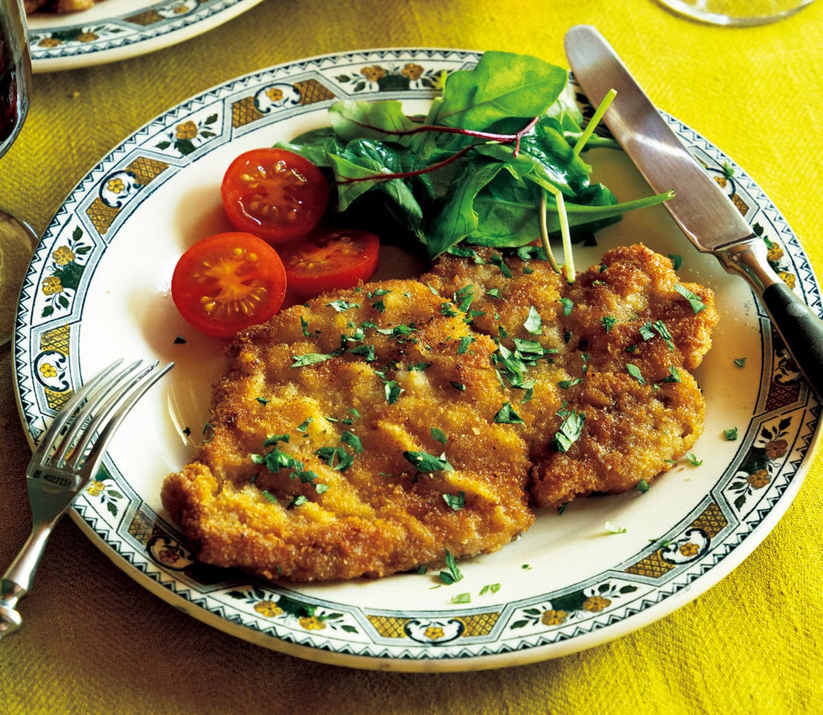 10分でサクッと完成 ご飯がすすむボリューム満点のドイツ風カツ「シュニッツェル」をお手軽再現！公式 GLOW Online グローオンライン