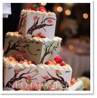 和婚の皆さまへ♡♡おしゃれな「和」ウェディングケーキ取り入れましょ♡・*DRESSY 公式 ウェディングドレス・ファッション・エンタメニュース