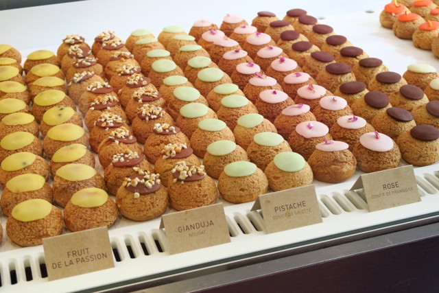 シュークリームの日 レトロ可愛いスワンシューが買えるお店11選 じゃらんニュース