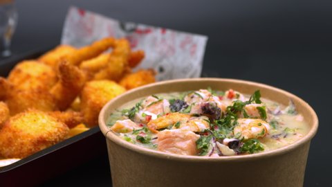 えび天そば横パチンコホール併設型お食事処 めん六や