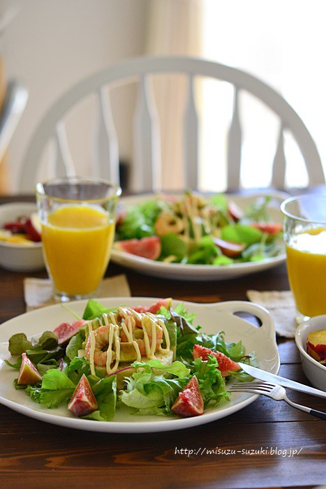 朝ごはんにぴったり マグカップでベーコンチーズ蒸しパン
