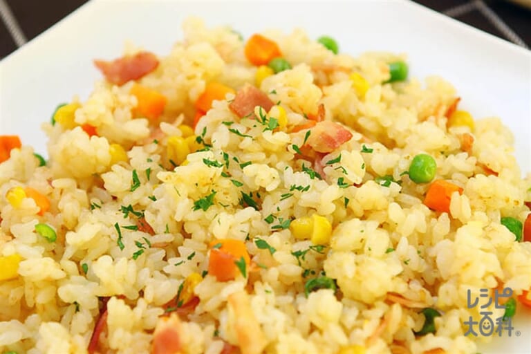 ウインナーとミックスベジタブルのピラフ - レシピナビ