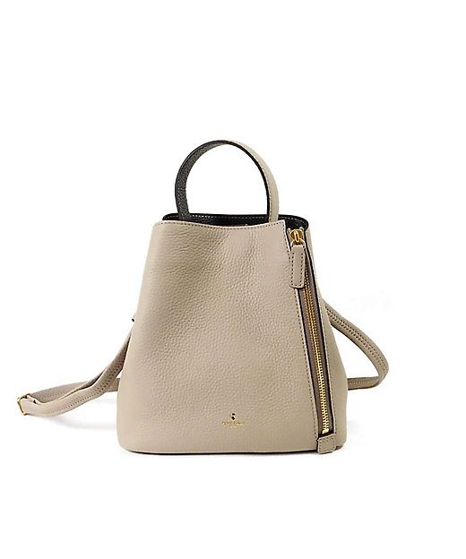 オリジナルデザインの『ベジネットバッグ』を編んでみているところです。糸へん便り