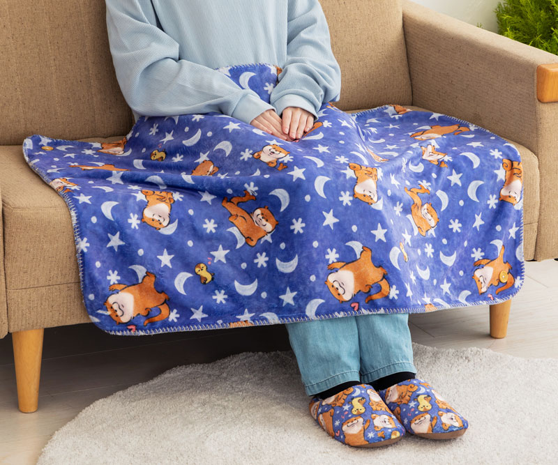 可愛い嘘のカワウソぬいぐるみ アイスクリームカップ付き - メルカリ