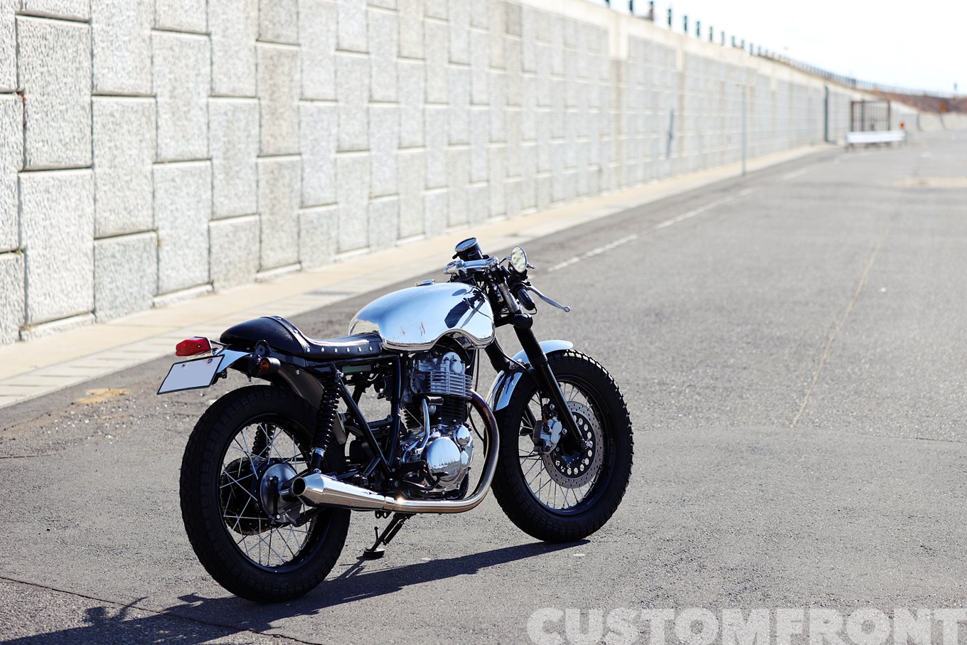 XJR1200 Brat CafeRacer ブラット カフェレーサー カスタム