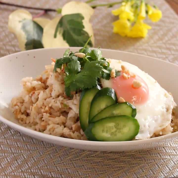 簡単で本格的！インドネシア料理「ナシゴレン」レシピ - macaroni